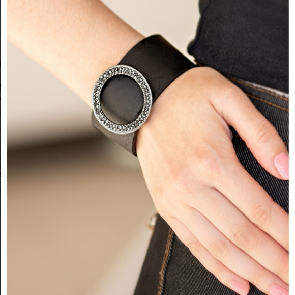 RING Them In Bracelet